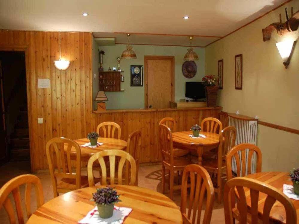 Hostal Aiguamog 萨拉尔杜 外观 照片